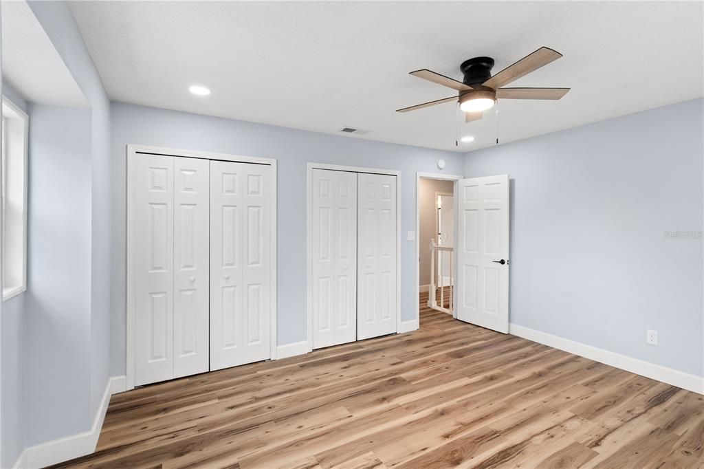 For Sale: $625,000 (5 beds, 3 baths, 2338 Square Feet)