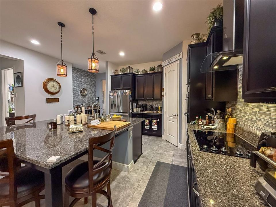 For Sale: $564,900 (4 beds, 3 baths, 2267 Square Feet)
