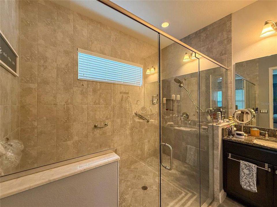 For Sale: $564,900 (4 beds, 3 baths, 2267 Square Feet)