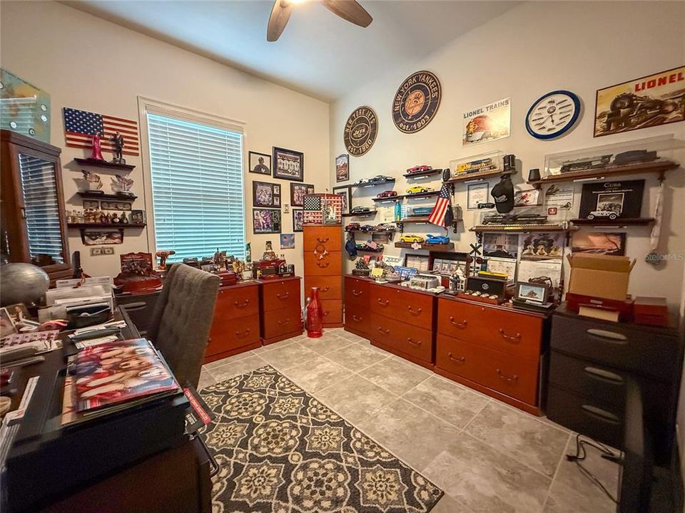 For Sale: $564,900 (4 beds, 3 baths, 2267 Square Feet)