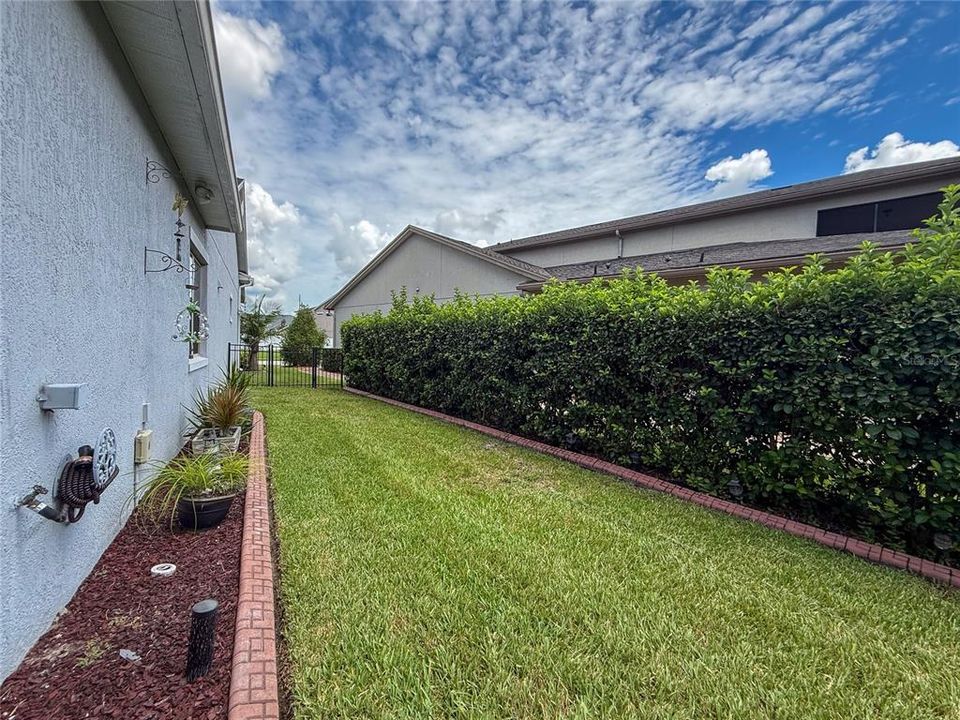 For Sale: $564,900 (4 beds, 3 baths, 2267 Square Feet)