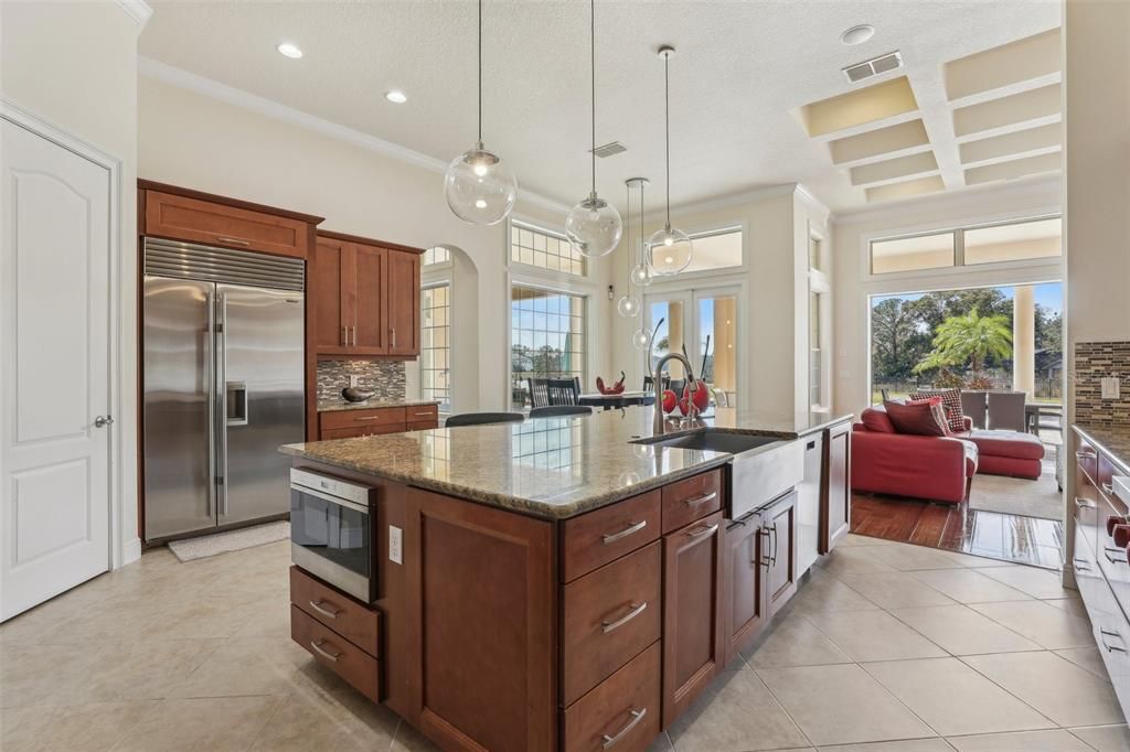 For Sale: $1,850,000 (5 beds, 5 baths, 5118 Square Feet)