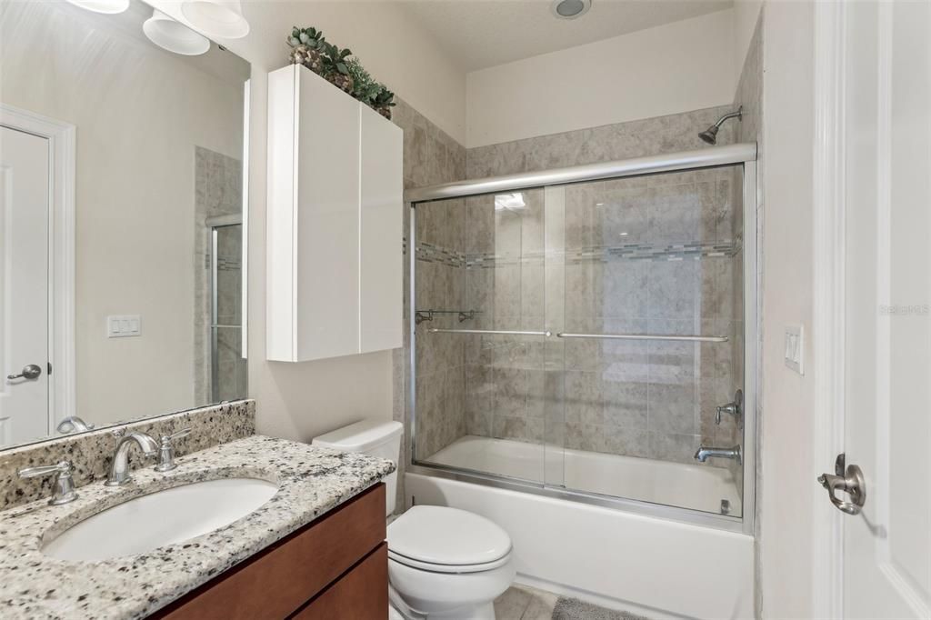 For Sale: $1,850,000 (5 beds, 5 baths, 5118 Square Feet)