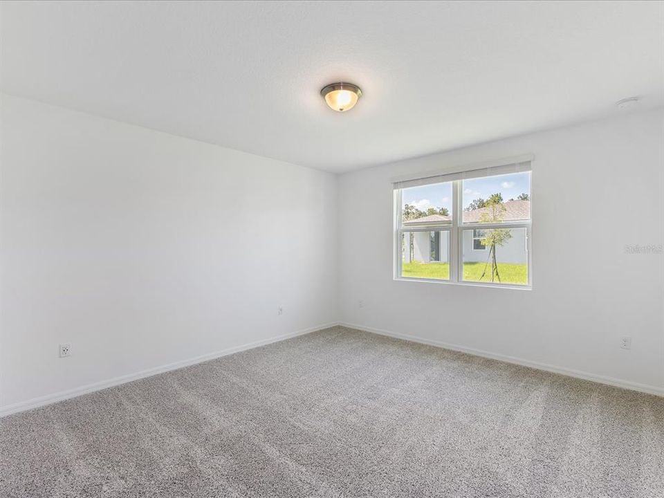 For Sale: $500,000 (4 beds, 3 baths, 2486 Square Feet)