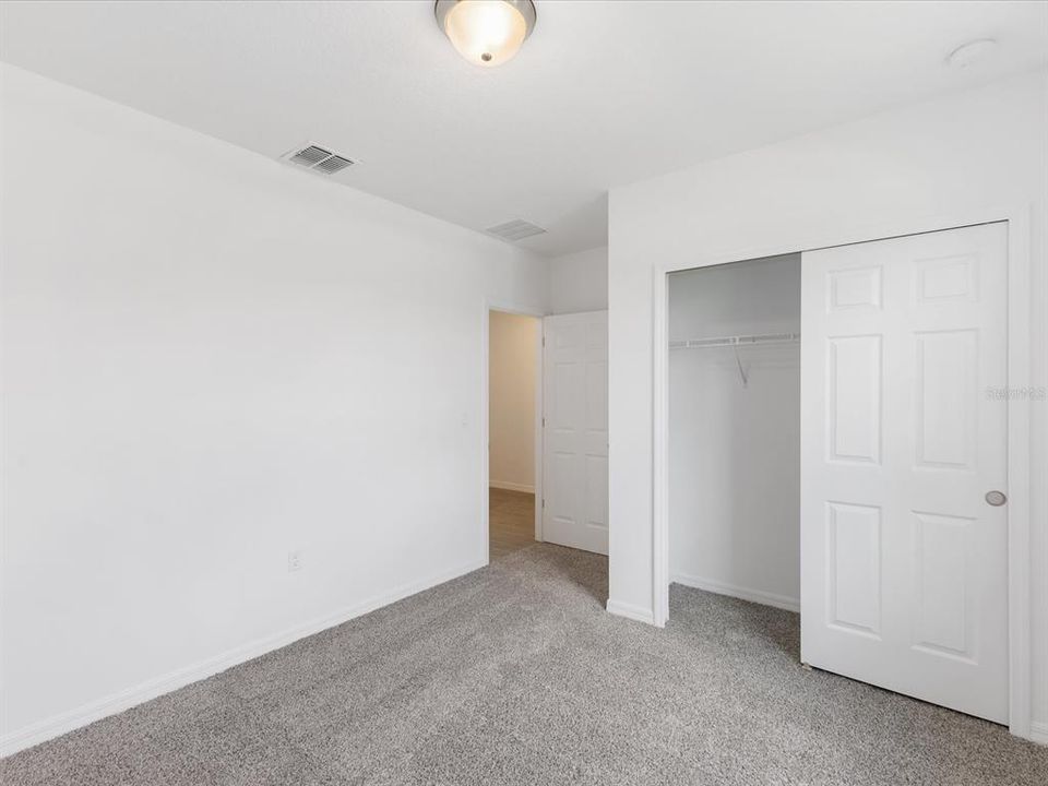 For Sale: $500,000 (4 beds, 3 baths, 2486 Square Feet)