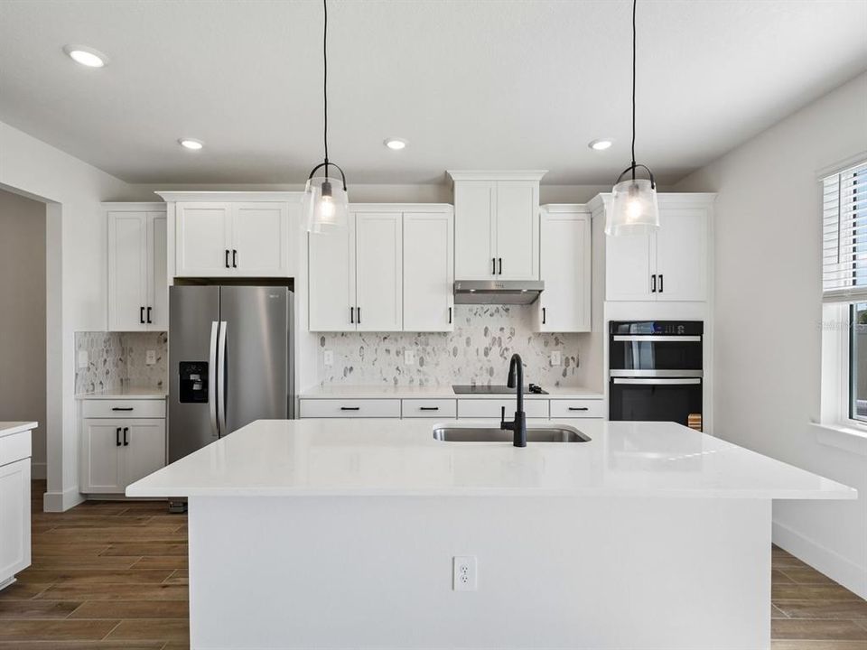 For Sale: $522,220 (4 beds, 2 baths, 2574 Square Feet)