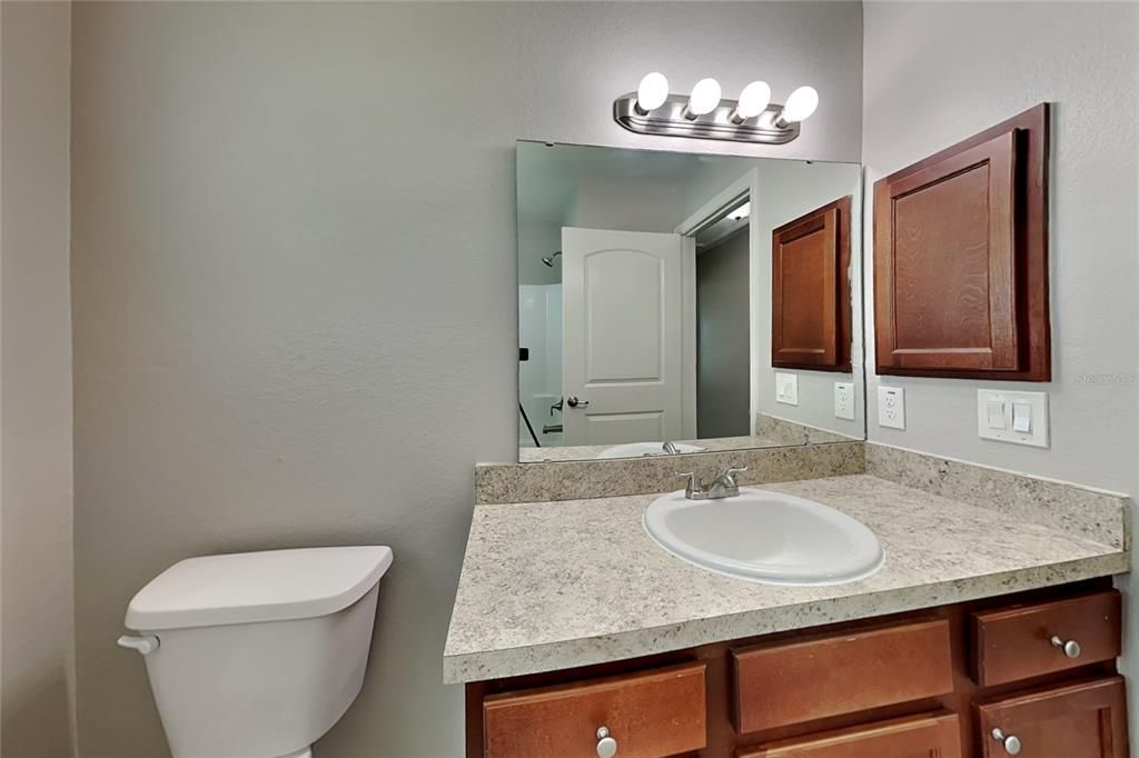 For Rent: $2,399 (4 beds, 2 baths, 2145 Square Feet)