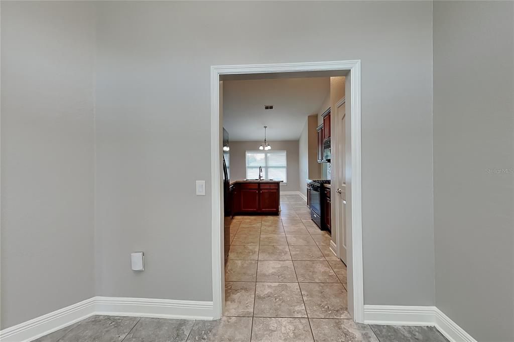 For Rent: $2,399 (4 beds, 2 baths, 2145 Square Feet)