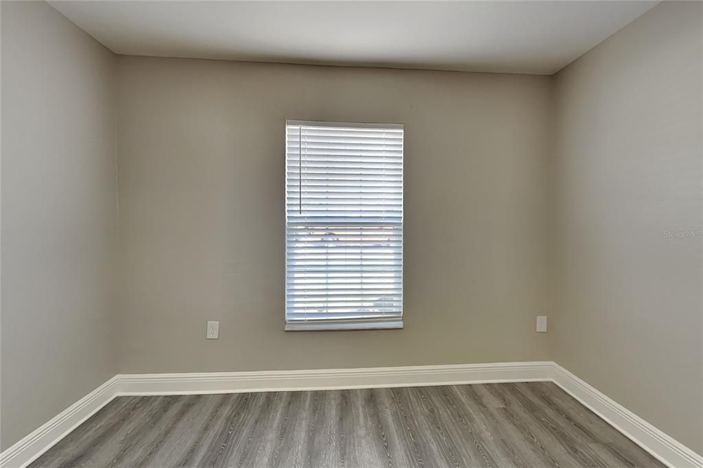 For Rent: $2,399 (4 beds, 2 baths, 2145 Square Feet)