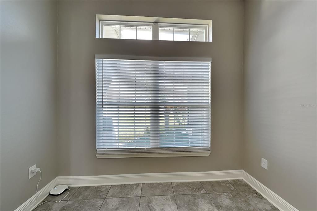 For Rent: $2,399 (4 beds, 2 baths, 2145 Square Feet)