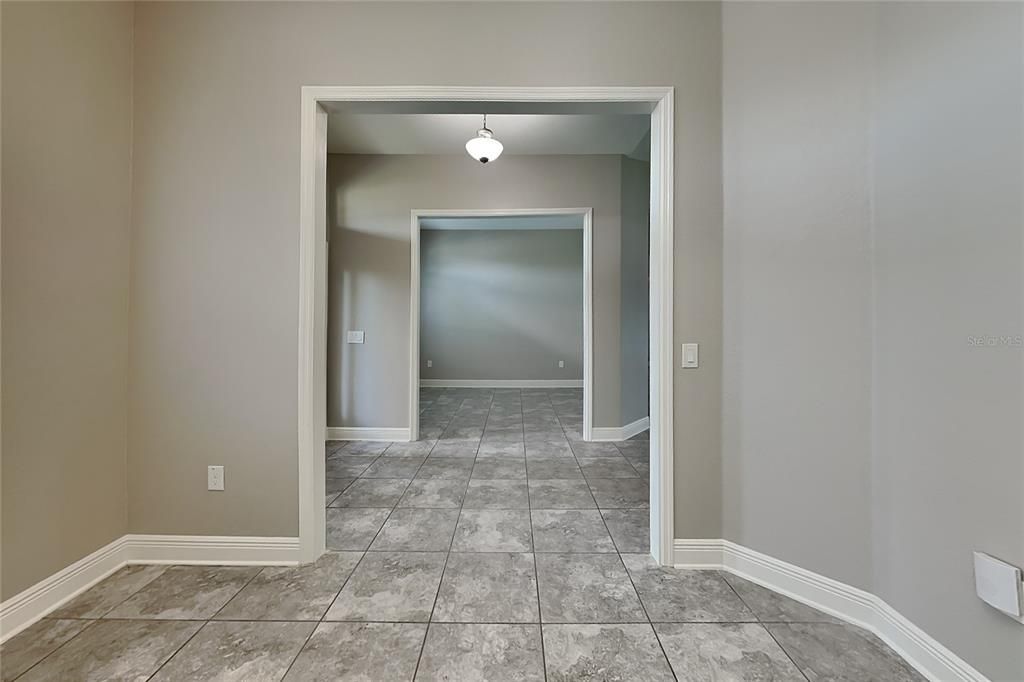 For Rent: $2,399 (4 beds, 2 baths, 2145 Square Feet)