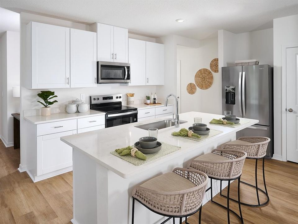 For Sale: $350,000 (4 beds, 2 baths, 1607 Square Feet)