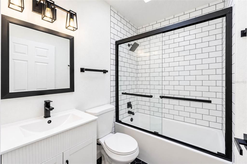 En Venta: $319,000 (3 camas, 2 baños, 1257 Pies cuadrados)