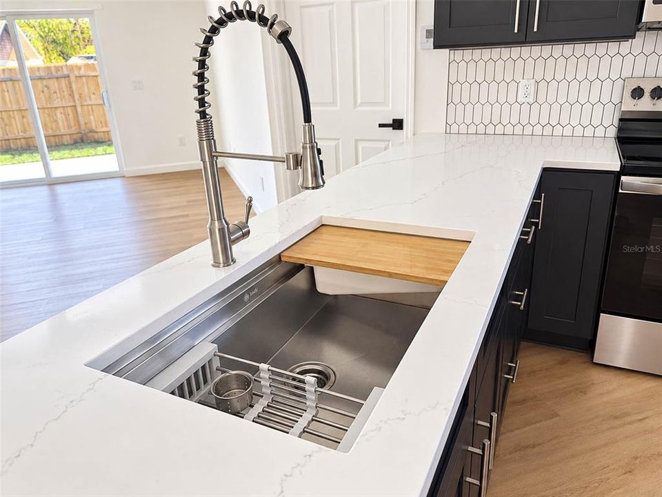 En Venta: $319,000 (3 camas, 2 baños, 1257 Pies cuadrados)