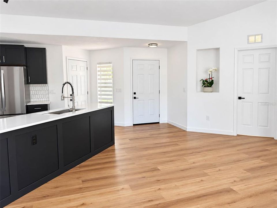 En Venta: $319,000 (3 camas, 2 baños, 1257 Pies cuadrados)
