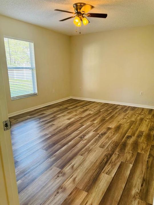 For Rent: $1,800 (3 beds, 2 baths, 1632 Square Feet)