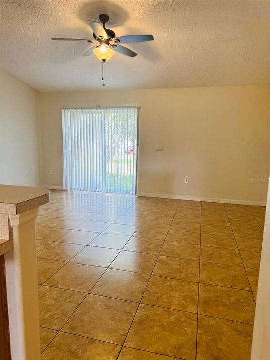 For Rent: $1,800 (3 beds, 2 baths, 1632 Square Feet)
