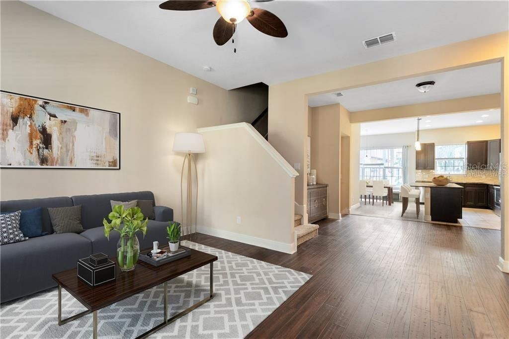 For Rent: $2,945 (4 beds, 3 baths, 2014 Square Feet)