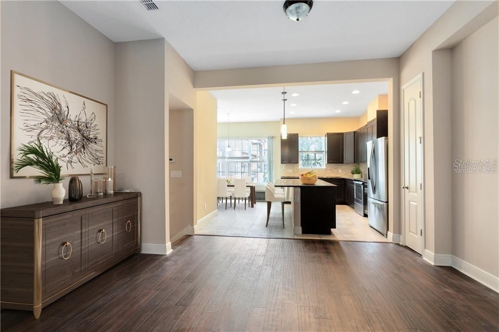 For Rent: $2,945 (4 beds, 3 baths, 2014 Square Feet)