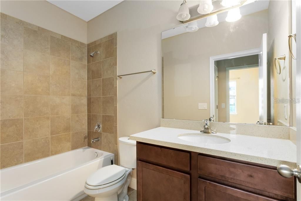For Rent: $2,945 (4 beds, 3 baths, 2014 Square Feet)