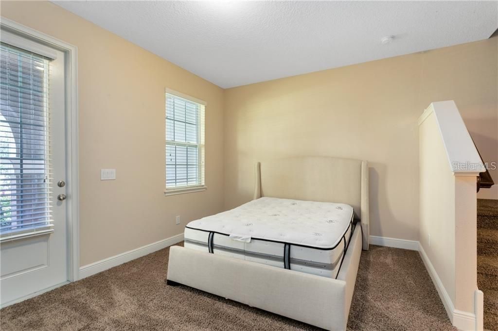 For Rent: $2,945 (4 beds, 3 baths, 2014 Square Feet)