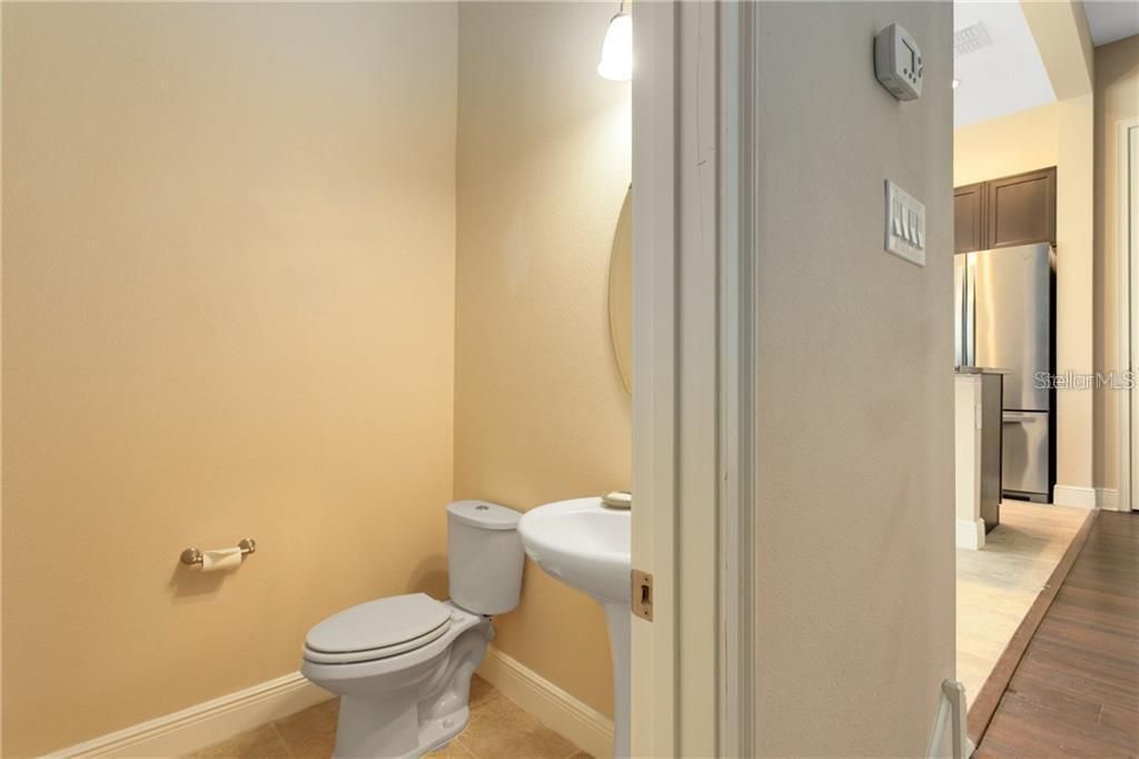 For Rent: $2,945 (4 beds, 3 baths, 2014 Square Feet)