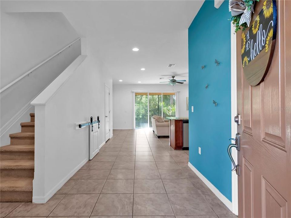 For Sale: $299,900 (3 beds, 2 baths, 1550 Square Feet)
