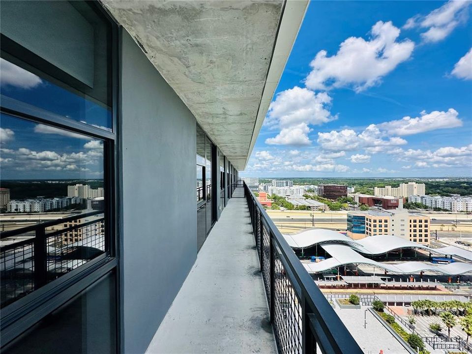 For Rent: $3,500 (2 beds, 2 baths, 769 Square Feet)