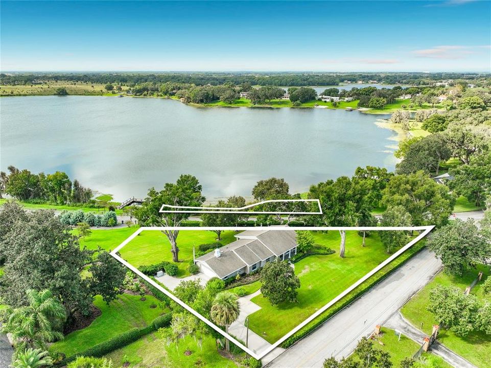 En Venta: $875,000 (4 camas, 3 baños, 3672 Pies cuadrados)