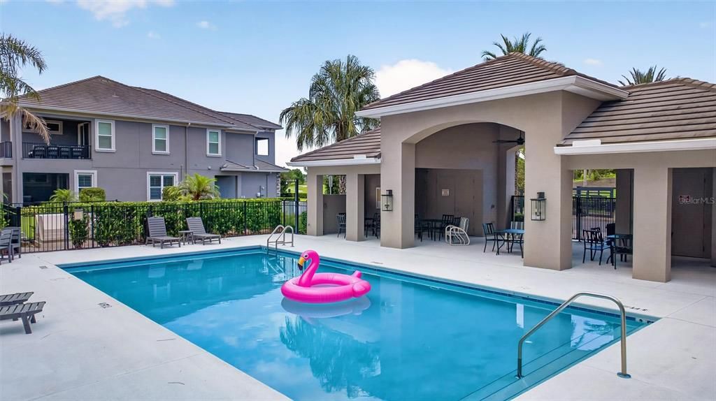 En Venta: $575,000 (3 camas, 2 baños, 2131 Pies cuadrados)