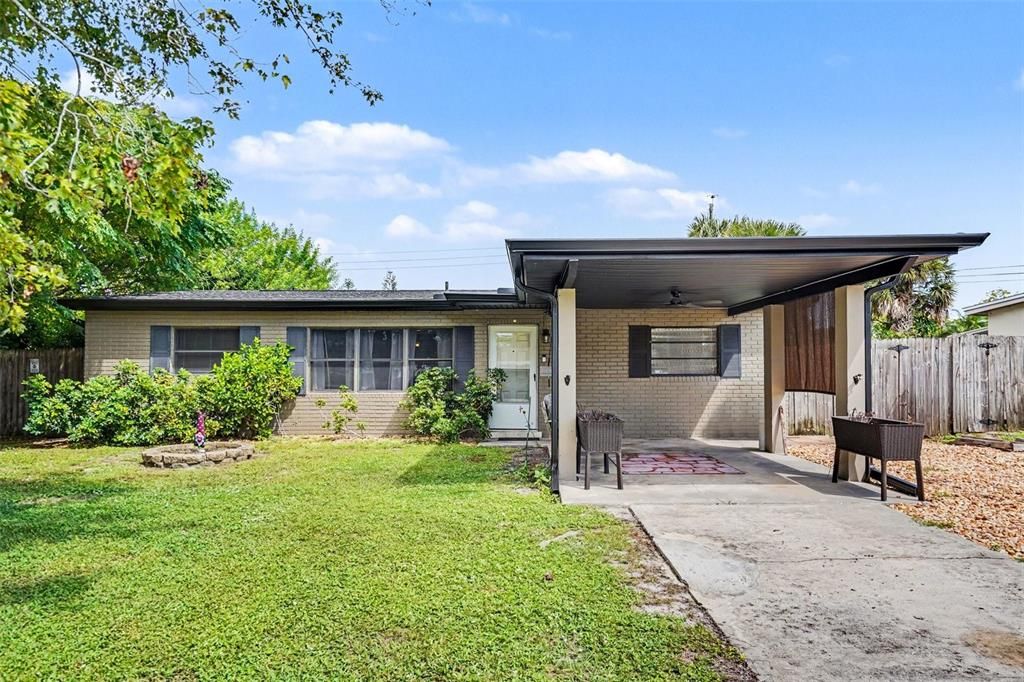 For Sale: $265,000 (4 beds, 2 baths, 1312 Square Feet)