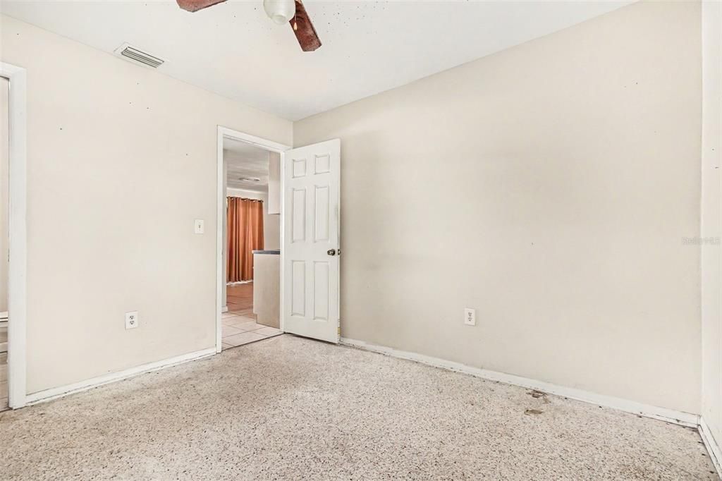 For Sale: $265,000 (4 beds, 2 baths, 1312 Square Feet)