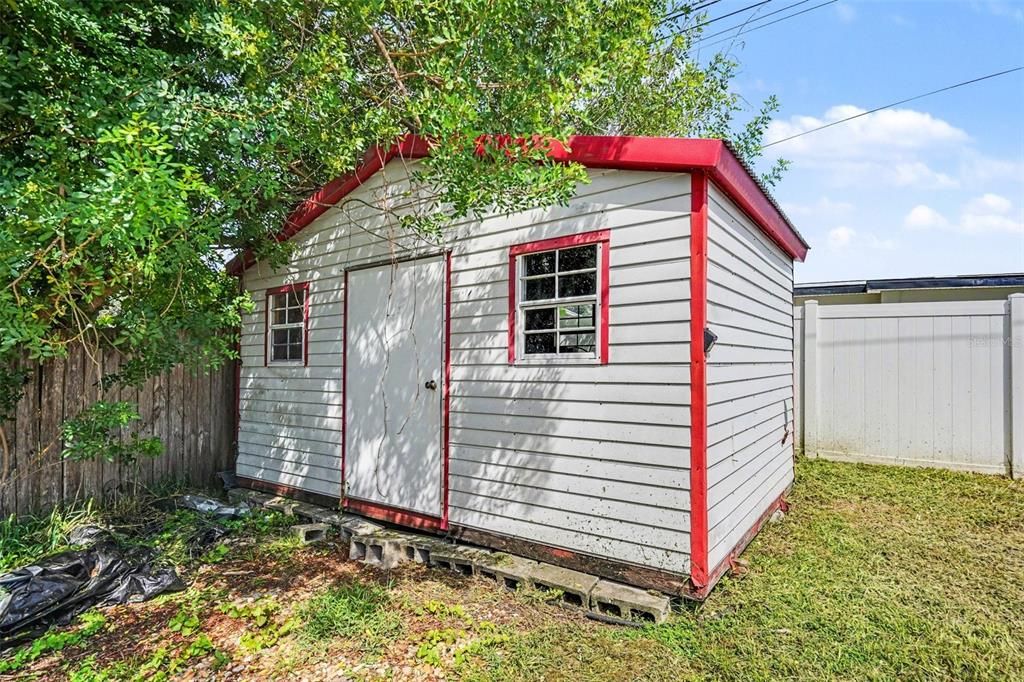 For Sale: $265,000 (4 beds, 2 baths, 1312 Square Feet)