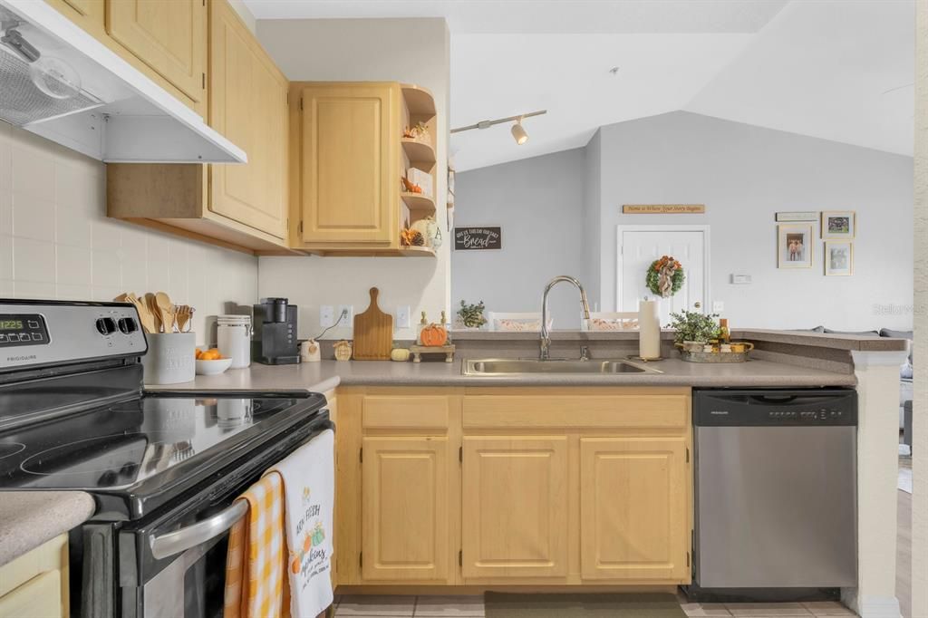 En Venta: $225,000 (2 camas, 1 baños, 901 Pies cuadrados)