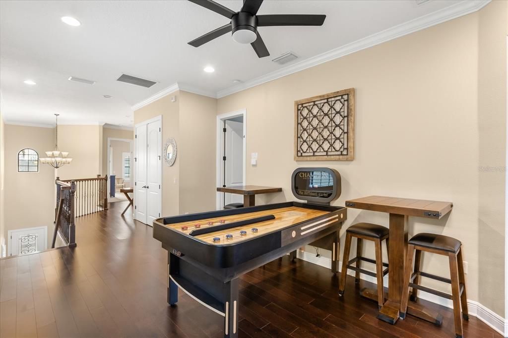 En Venta: $995,000 (5 camas, 5 baños, 3403 Pies cuadrados)