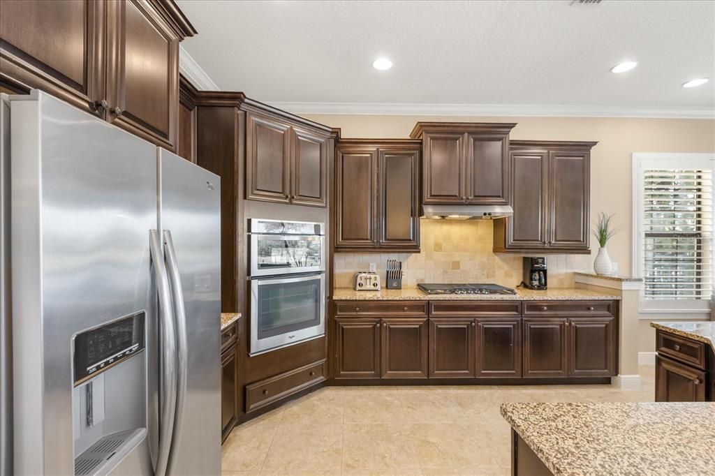 En Venta: $995,000 (5 camas, 5 baños, 3403 Pies cuadrados)