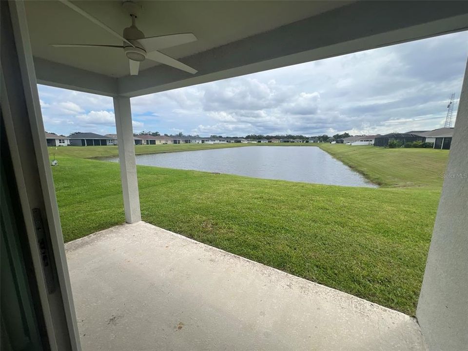 For Rent: $2,995 (4 beds, 2 baths, 1989 Square Feet)