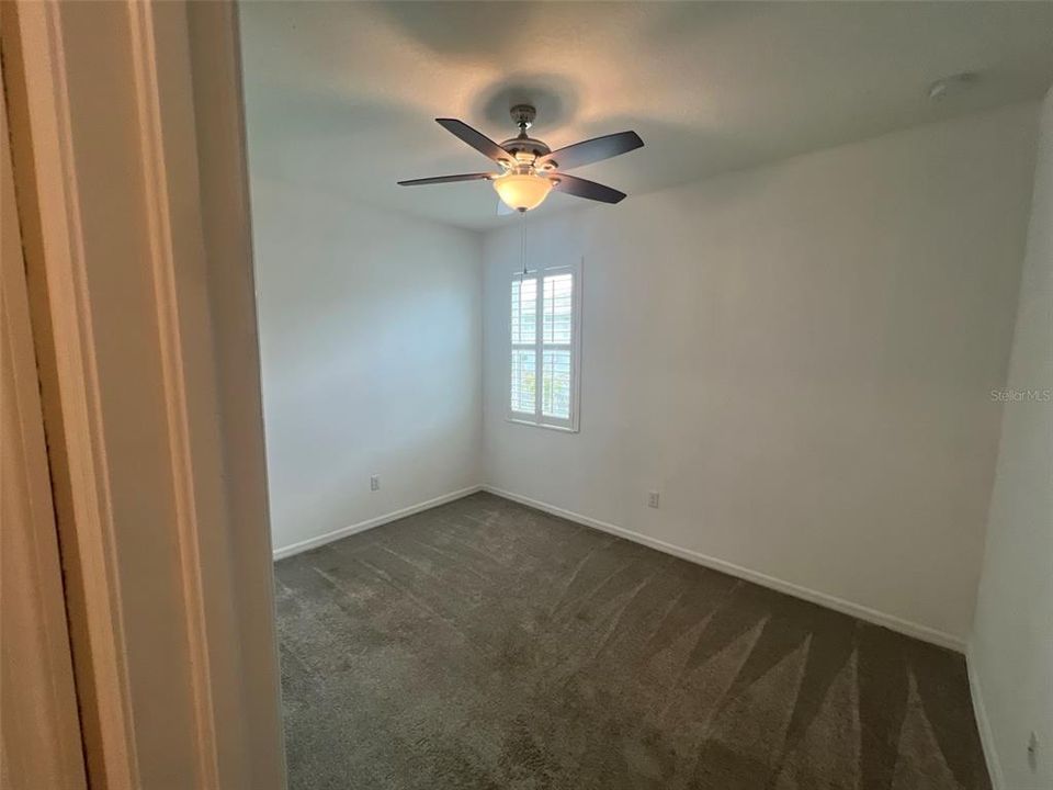For Rent: $2,995 (4 beds, 2 baths, 1989 Square Feet)