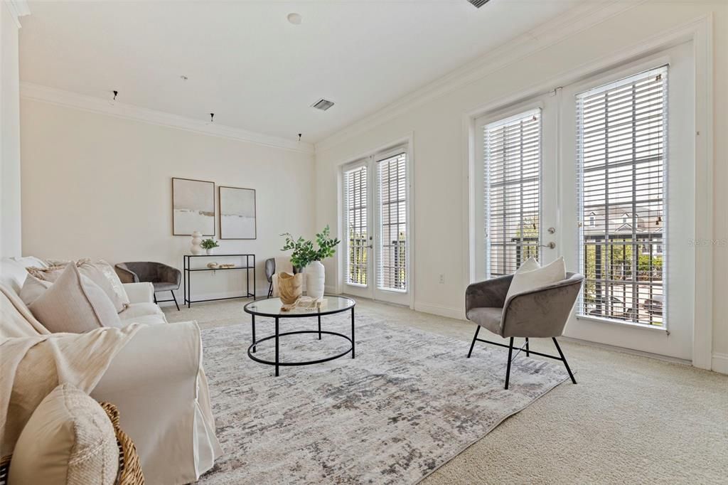 For Sale: $899,000 (3 beds, 3 baths, 3950 Square Feet)