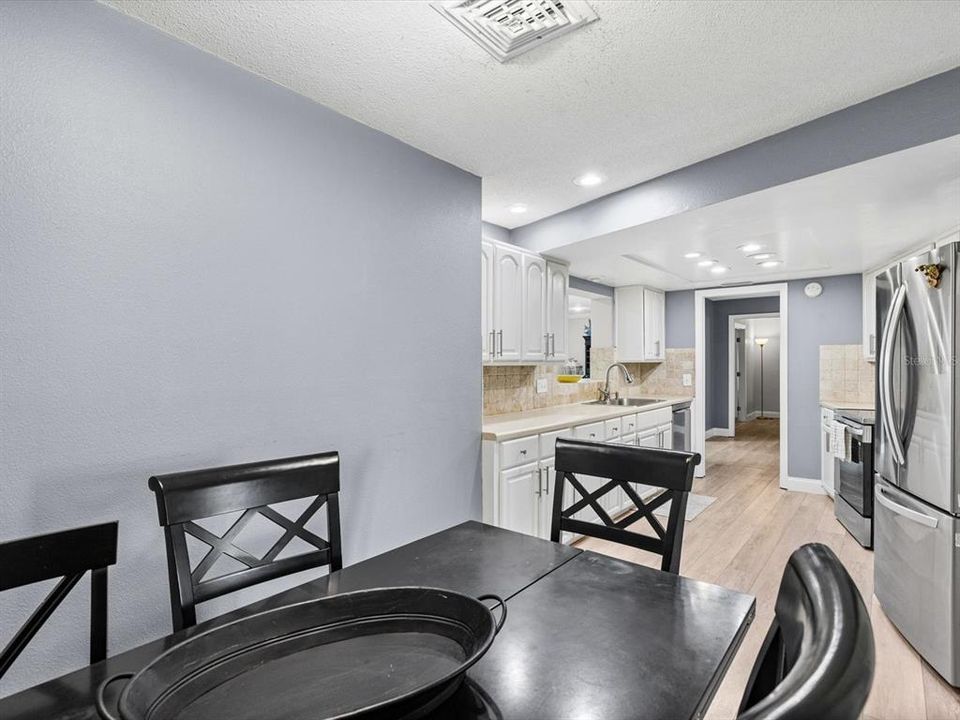 For Sale: $495,000 (3 beds, 2 baths, 1572 Square Feet)