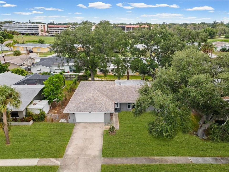 For Sale: $495,000 (3 beds, 2 baths, 1572 Square Feet)