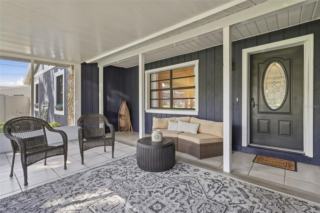 For Sale: $565,000 (5 beds, 3 baths, 2780 Square Feet)