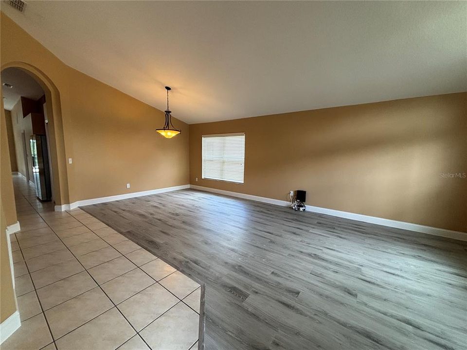 For Rent: $2,800 (4 beds, 3 baths, 1960 Square Feet)
