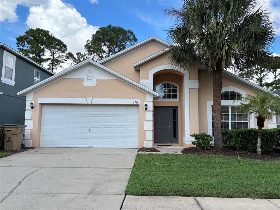 For Rent: $2,800 (4 beds, 3 baths, 1960 Square Feet)