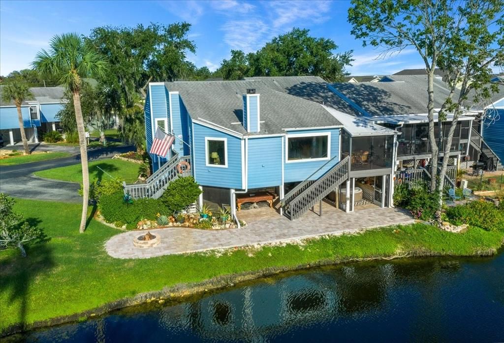 For Sale: $474,900 (2 beds, 2 baths, 1310 Square Feet)