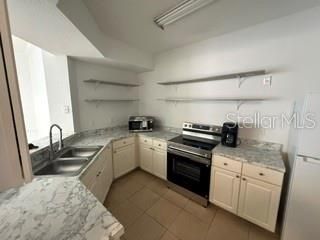 For Sale: $189,900 (2 beds, 2 baths, 1205 Square Feet)