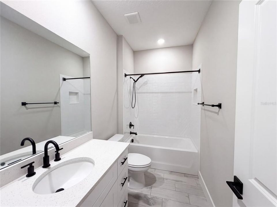 For Sale: $336,000 (3 beds, 2 baths, 1543 Square Feet)