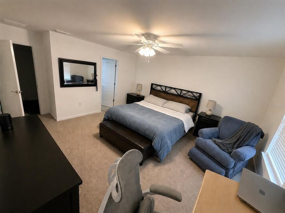 В аренду: $3,500 (5 спален, 3 ванн, 2663 Квадратных фут)