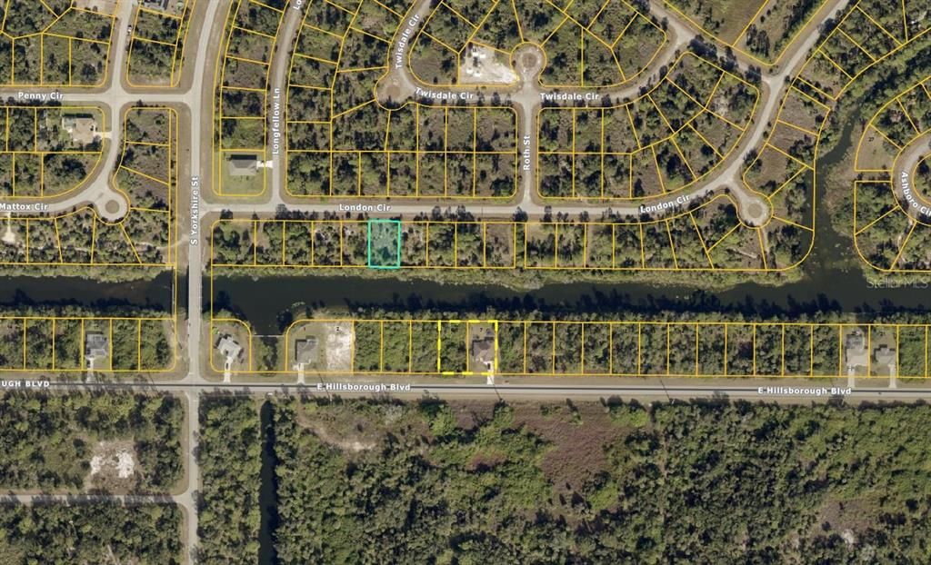 待售: $24,000 (0.23 acres)