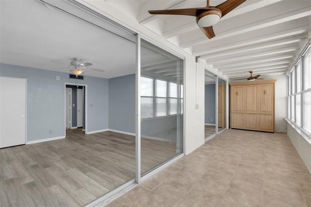 For Sale: $469,000 (1 beds, 1 baths, 790 Square Feet)